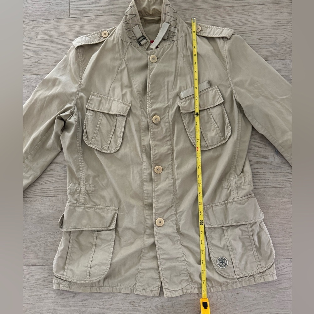 Men’s Strellson Swiss Cross Light Jacket
Beige European size 54 (US size 44) - Picture 7 of 11